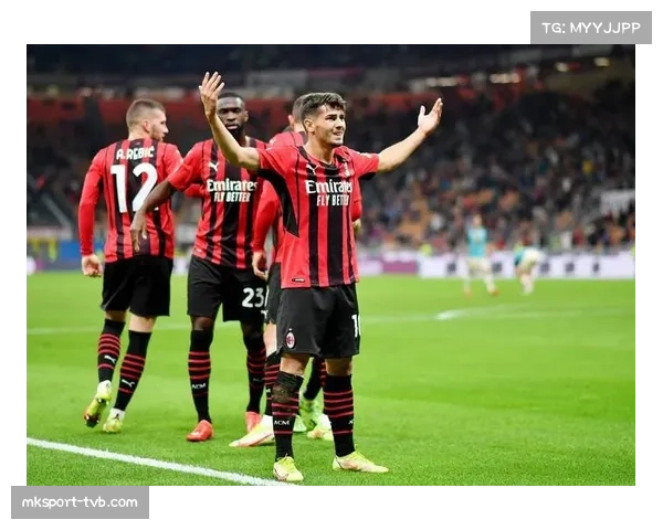 都灵队定位球主罚者贝拉诺瓦脚感火热，成对手防守重点